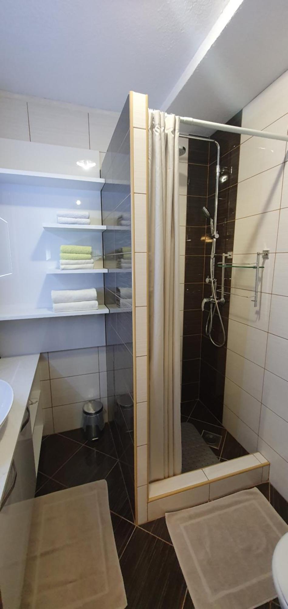 סלוניי Apartments Lucic חדר תמונה